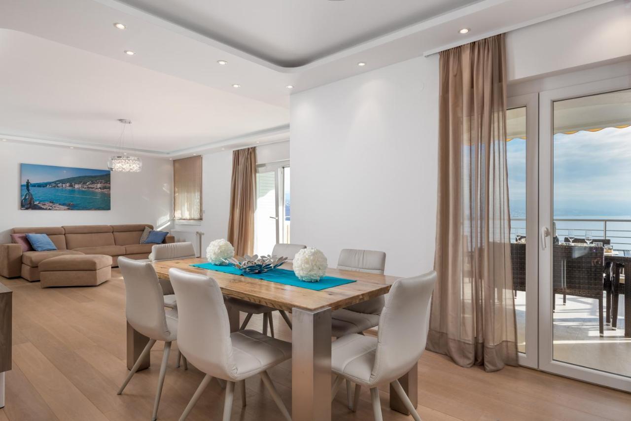 Design Apartment Opatija Bagian luar foto